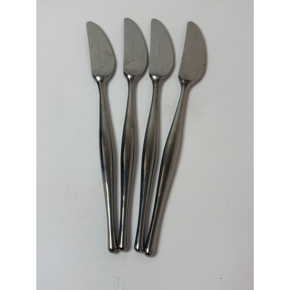 Lauffer by Towle Stainless 18/8 Norway DESIGN 3 - 4 Dinner Knives 8 1/4"